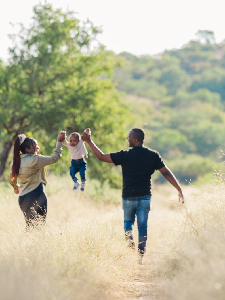 Munatsi & Lovepeace | Family Session
