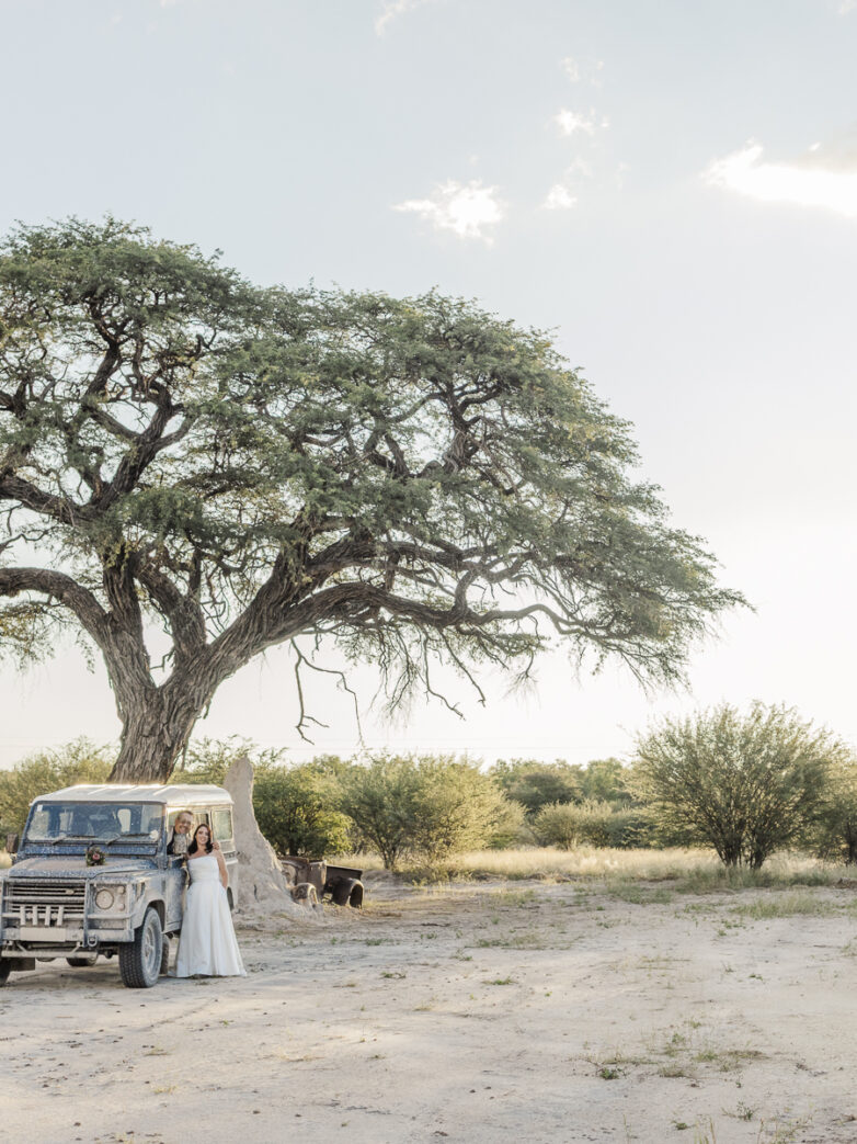 Helmut & Sara | Mokuti Lodge | Wedding