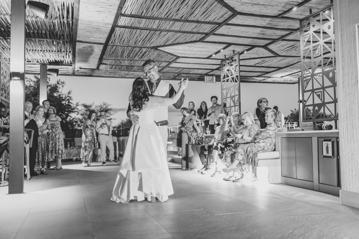 Mokuti-lodge-wedding_intimate-wedding_safari-wedding_mariette-du-toit-photography