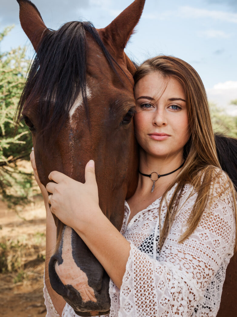 girl with horse, portrait photo session, namibia photographer, mariette du toit photography