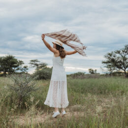 Martin & Charlotte – Namibian Honeymoon Photos at Sossusvlei