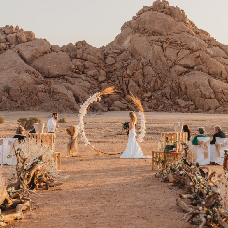 Hans and Ranelda | An Intimate Sossusvlei Wedding