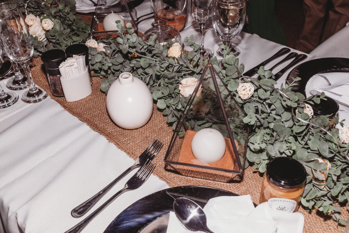 intimate-wedding-at-sossusvlei-lodge-namibia_reception-image-by-mariette-du-toit-photography