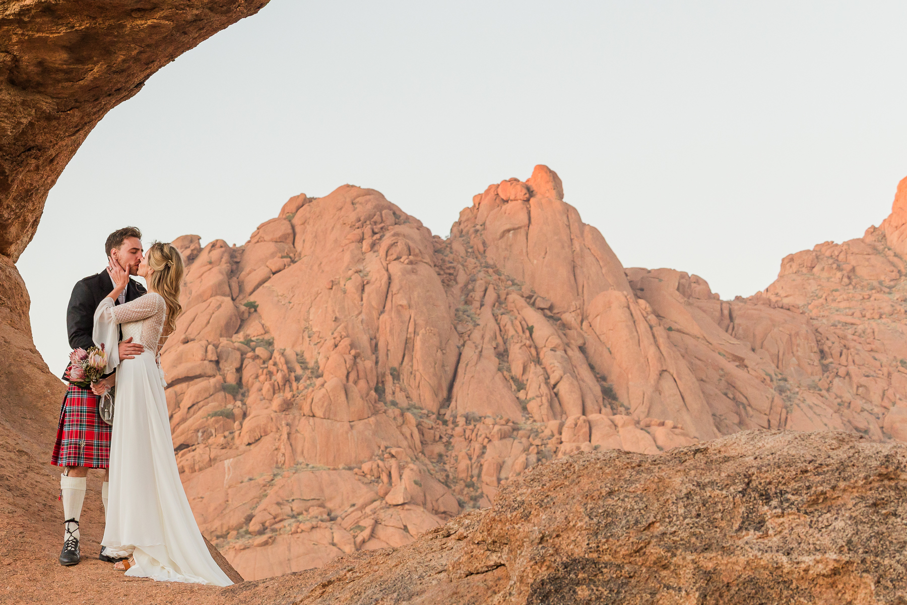 Elopement ceremony at the Spitzkoppe arch Namibia