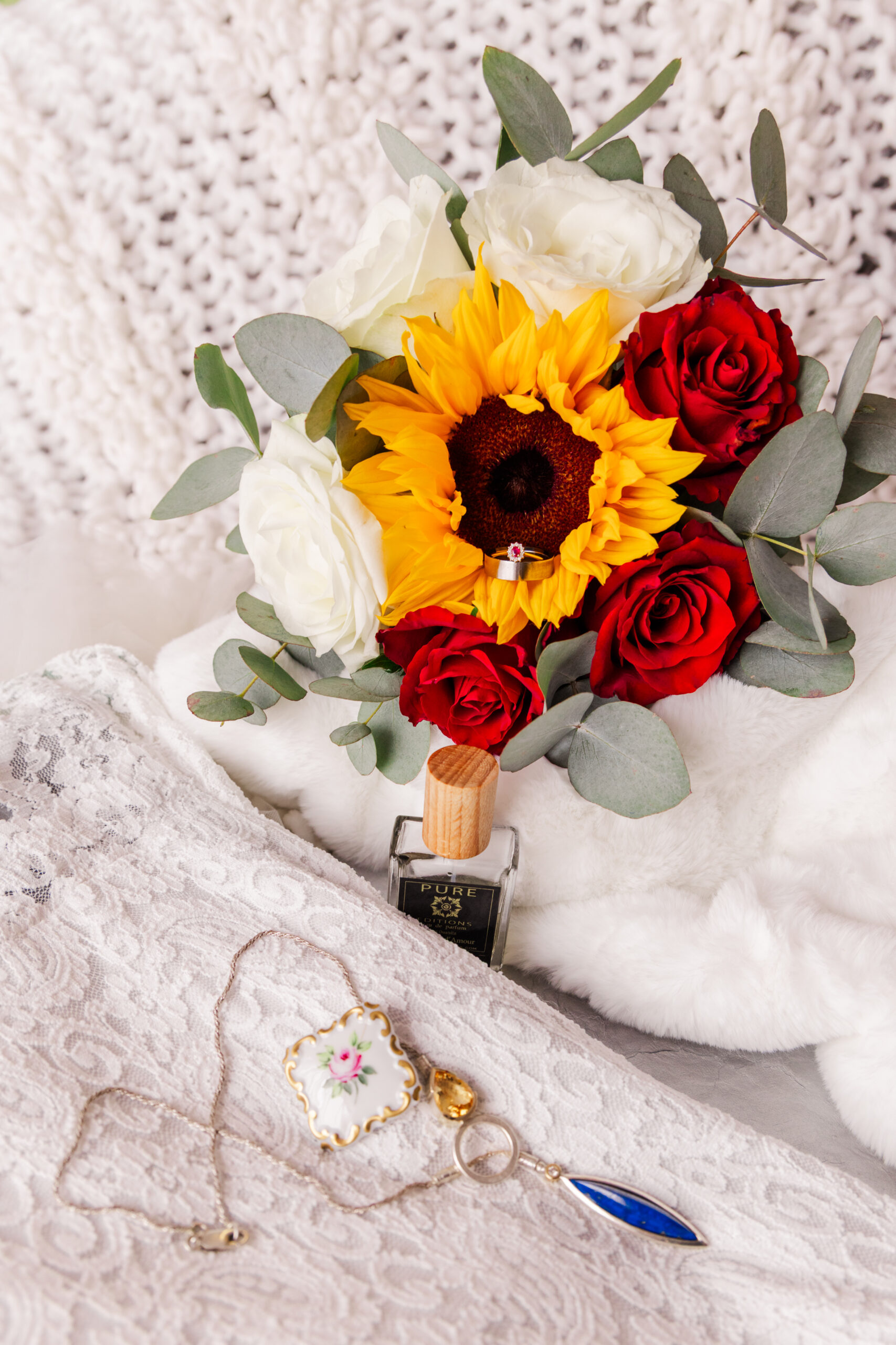 Details of Henties Wedding